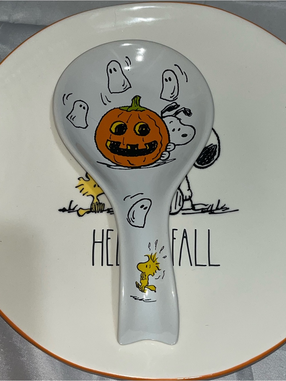 Peanuts Halloween Pumpkin Ceramic Spoon Rest with Woodstock Design